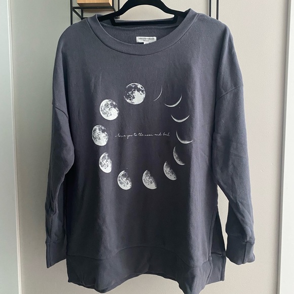 NWT Grayson Threads Sweatshirt